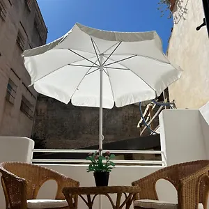 Like , Palerme Italie